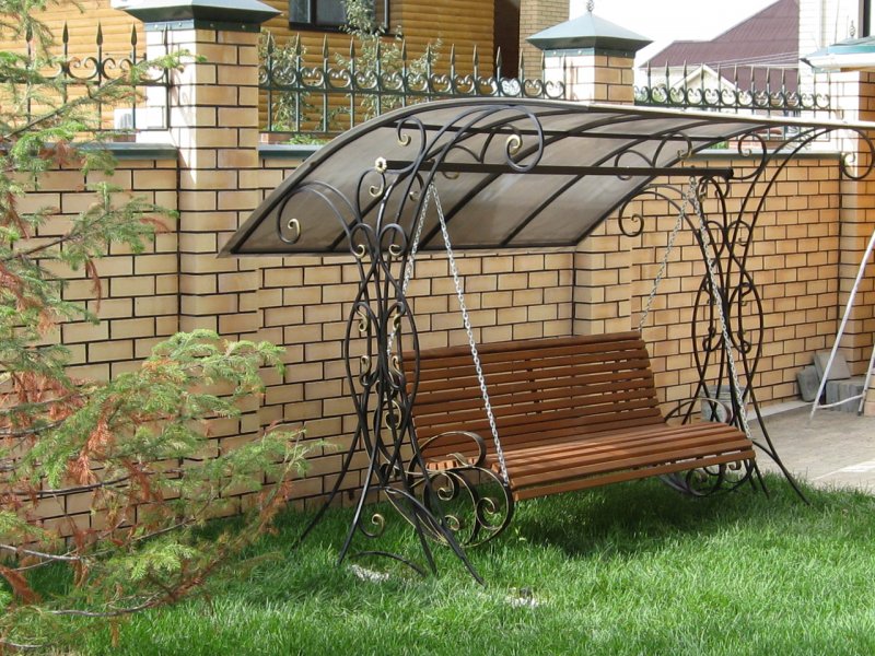 Кованые качели