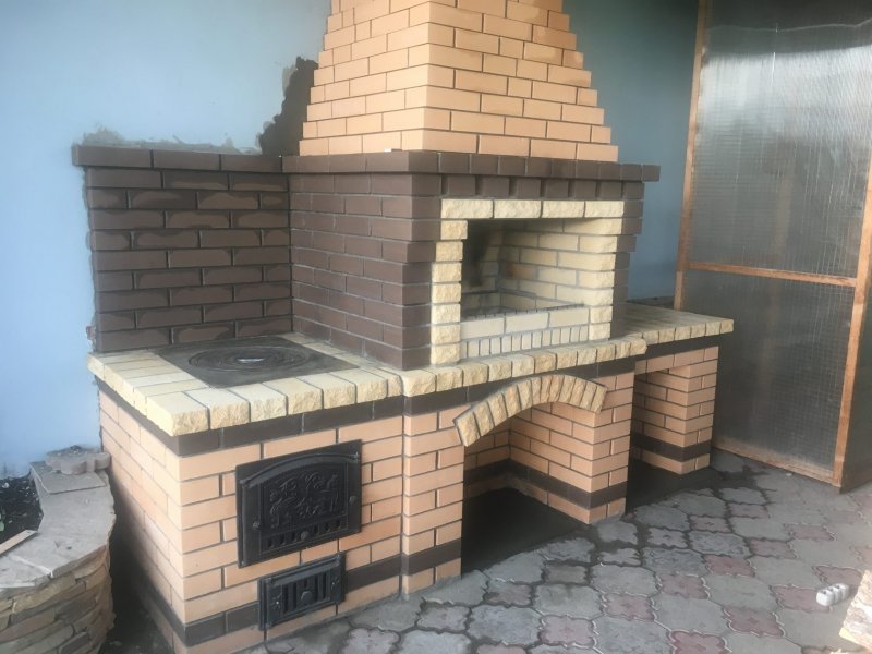 Мангал с тандыром из кирпича
