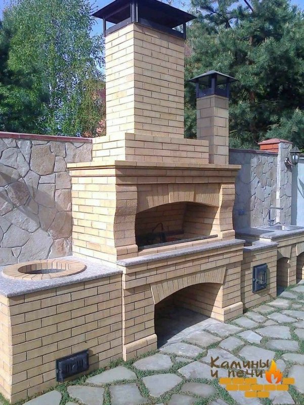 Барбекю с коптильней и тандыром
