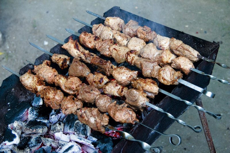 Шашлык на мангале