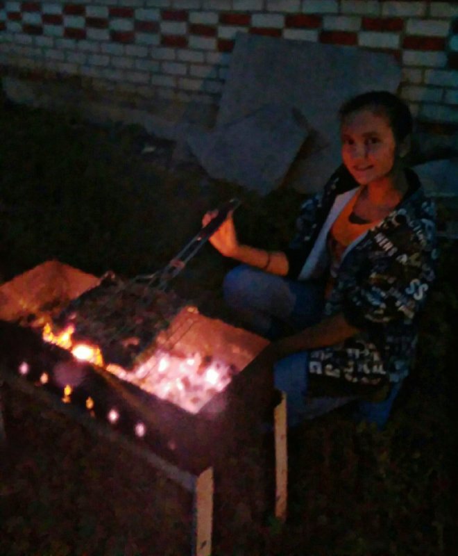 Шашлыки во дворе