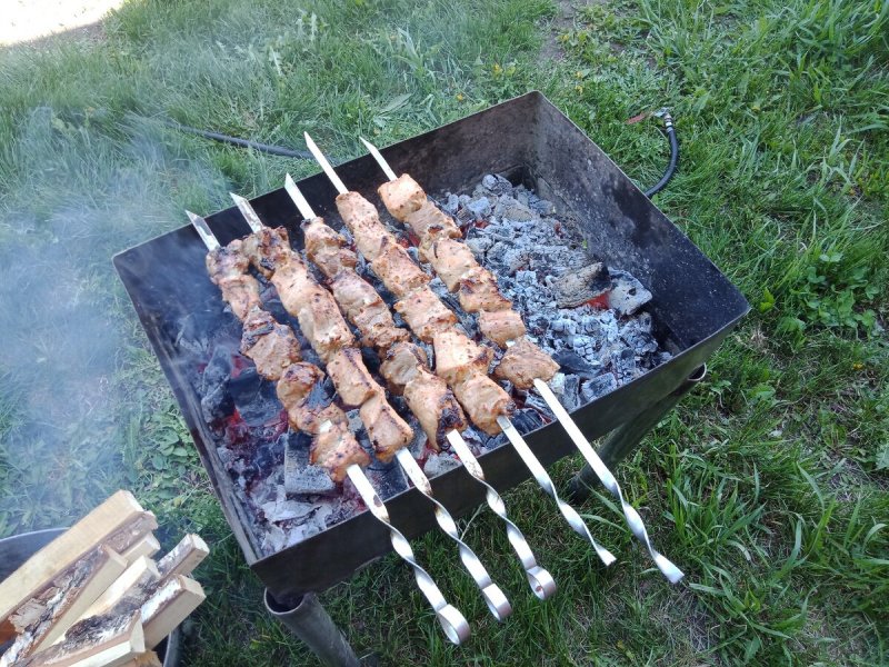 Шашлыки на участке