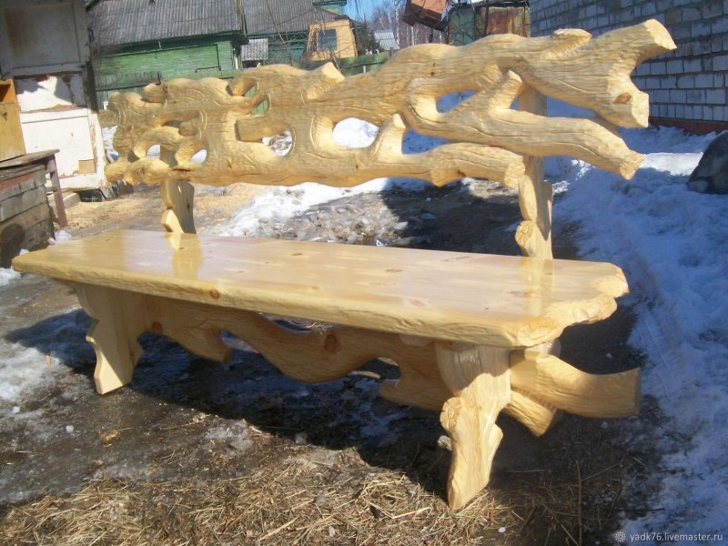 Скамейки ручной работы из дерева