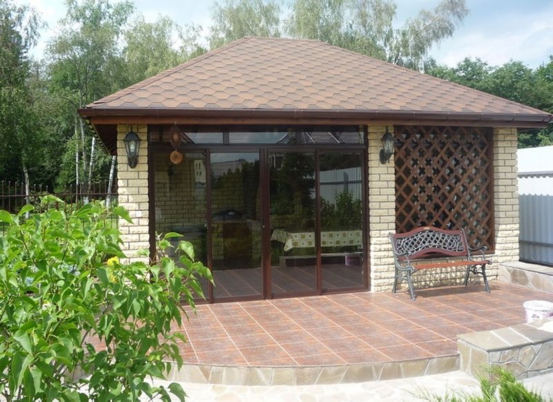 Дачные беседки из кирпича