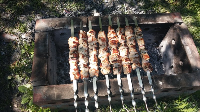 Место под шашлык на даче