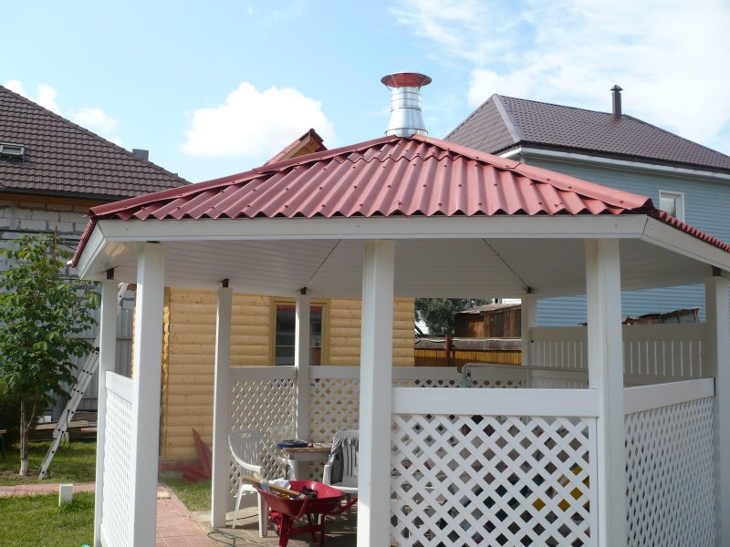 Крыша беседки из ондулина