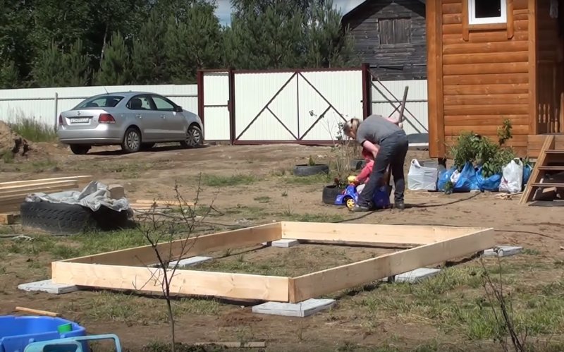 Фундамент под беседку на даче