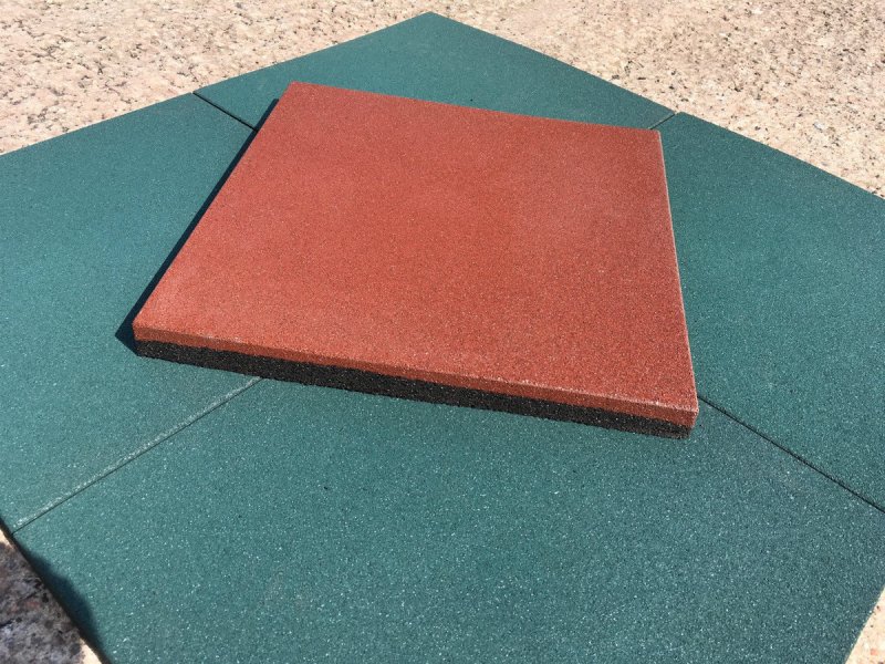 Плитка из резиновой крошки 500х500х40