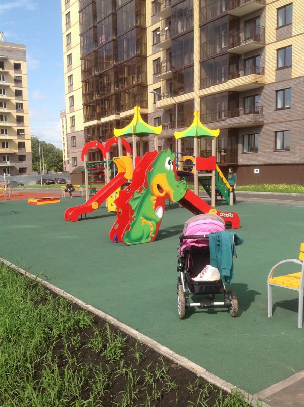 Резиновые детские площадки