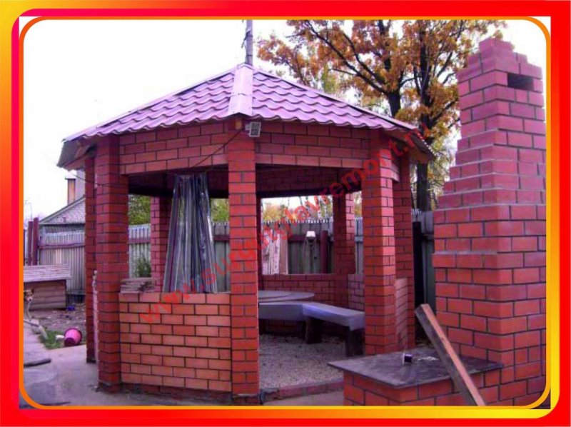 Беседка из кирпича