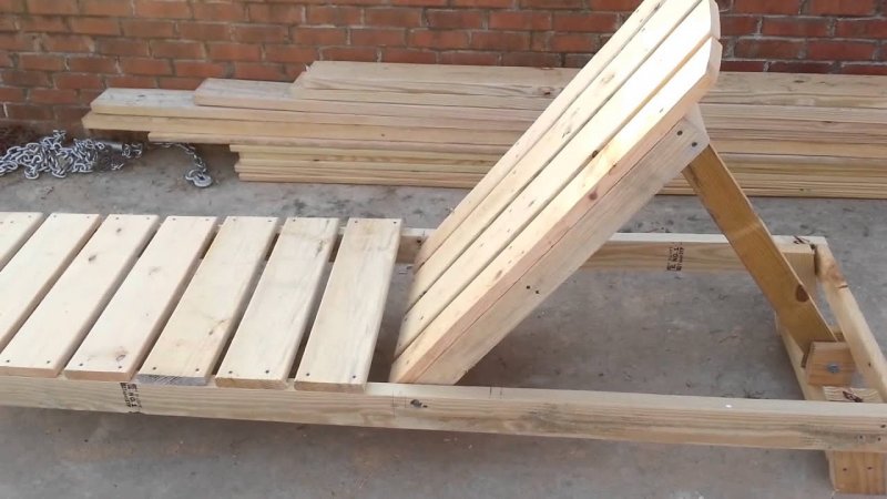 Лежак из паллет