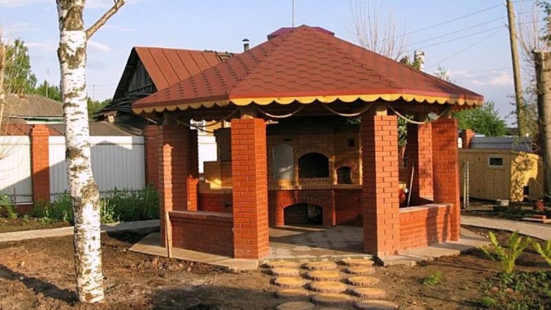 Беседка из кирпича