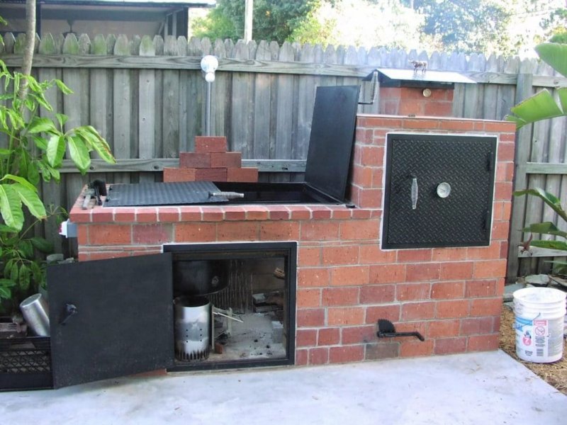 Barbecue Smoker Grill из кирпича