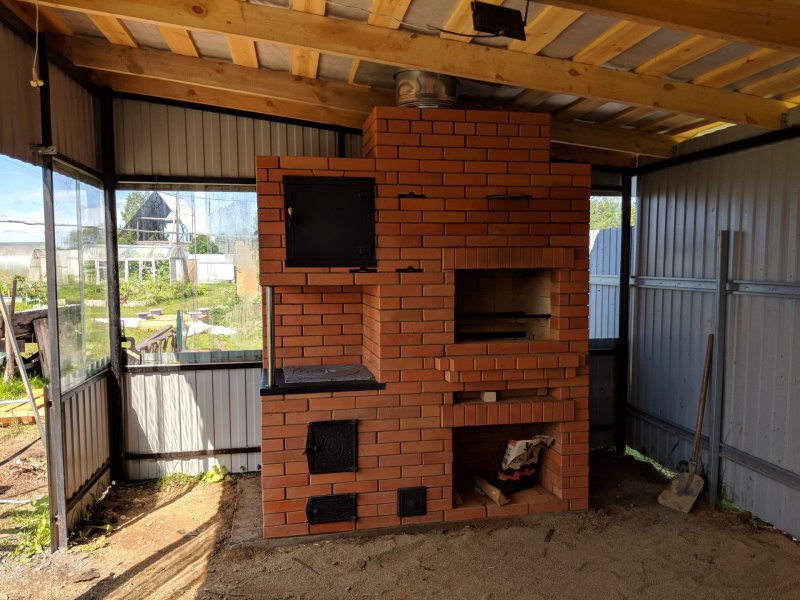Печной комплекс с казаном мангалом русской печью и мангалом