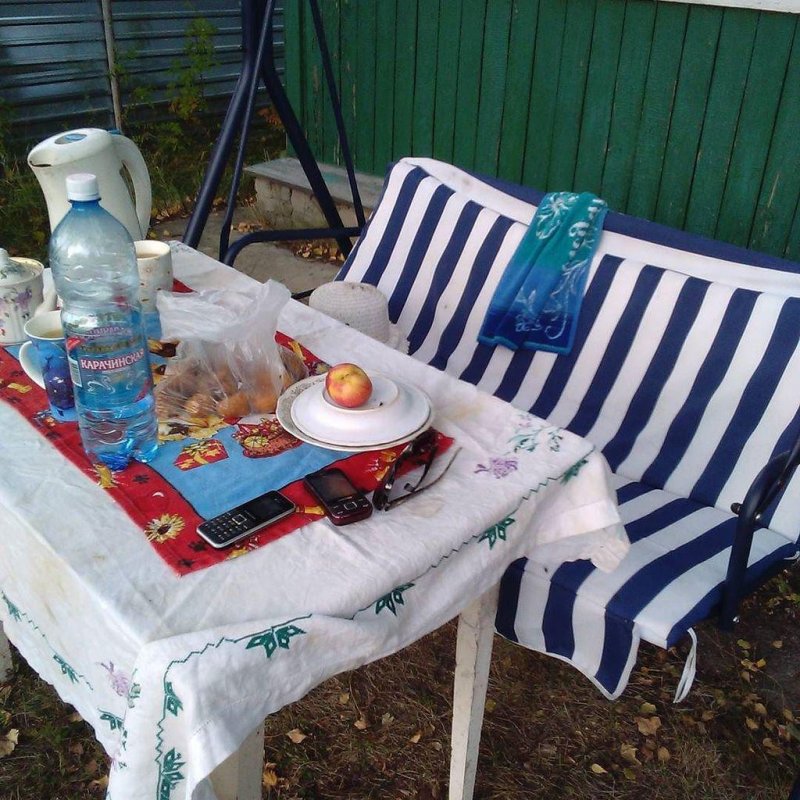 Застолье на даче картинки