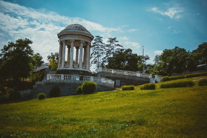 Ротонда в Абакане