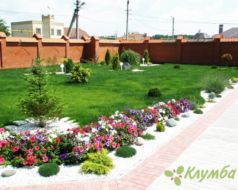 Озеленение и благоустройство участка загородного дома в Коломне