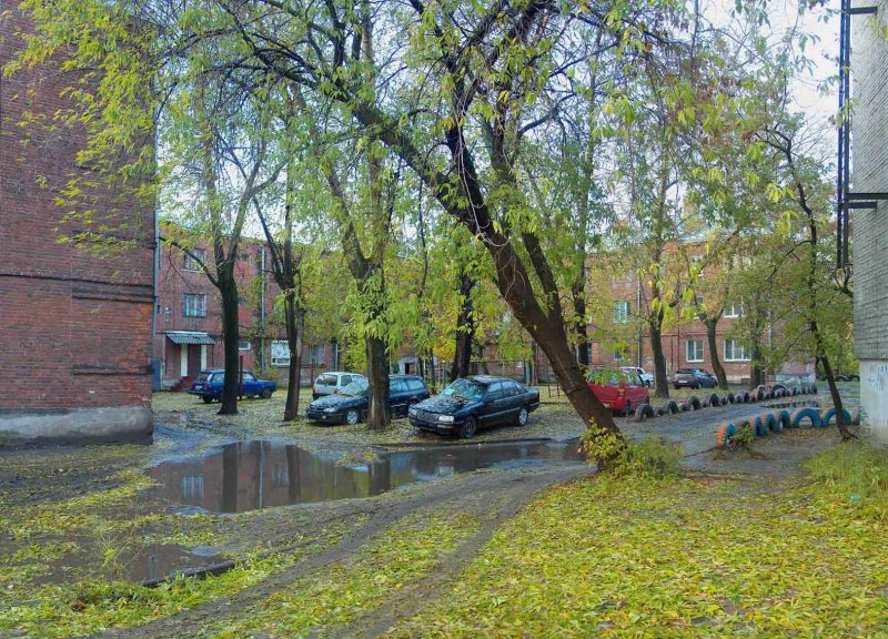 Осенние дворы Тюмени