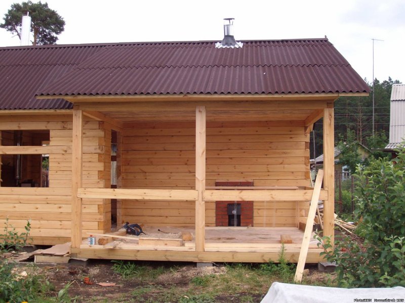 Баня из бруса с верандой