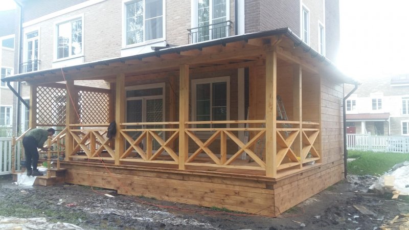 Пристройка открытой веранды к дому