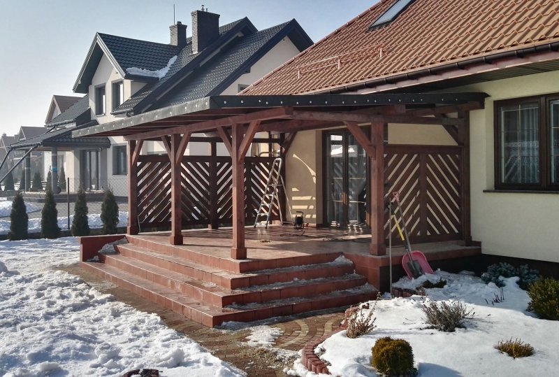 Проект бани из клееного бруса с террасой