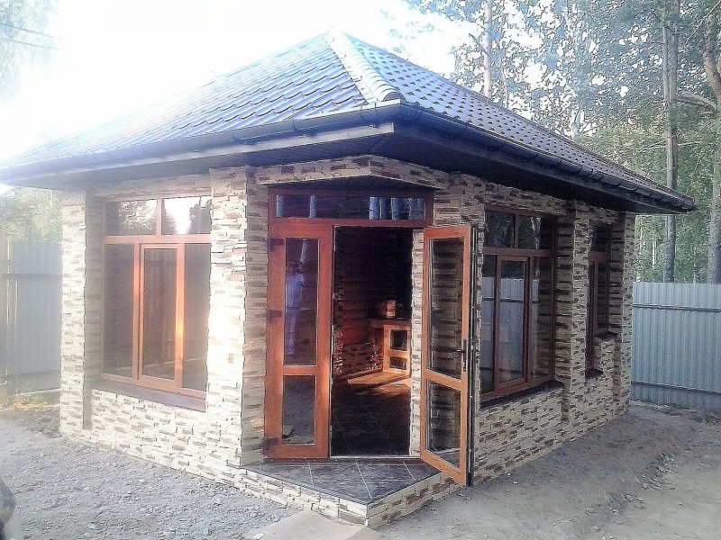 Зимняя беседка с барбекю