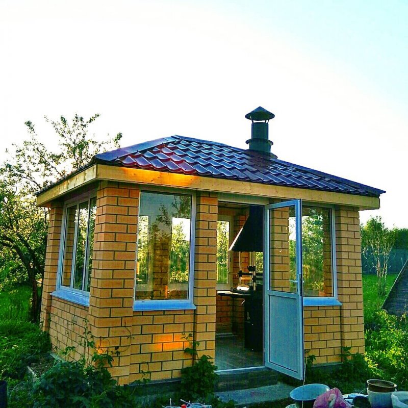 Дачные беседки из кирпича