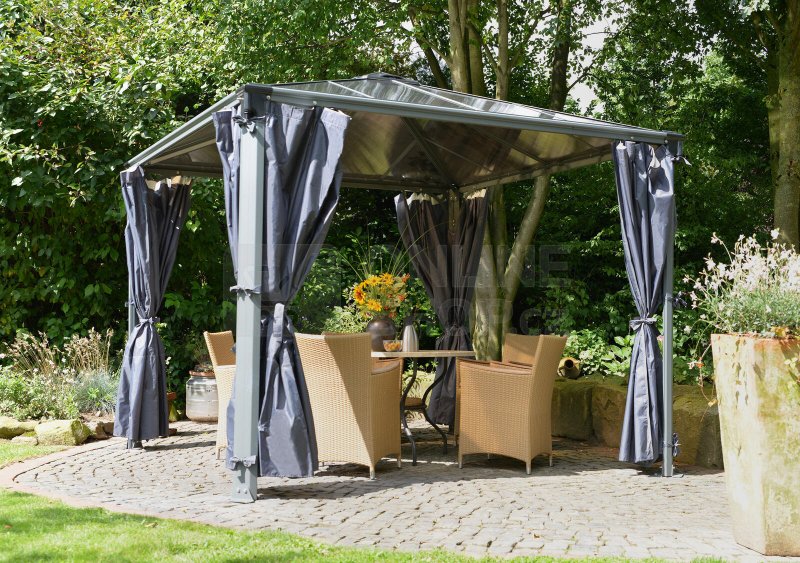 Gazebo асимметричная закрытая