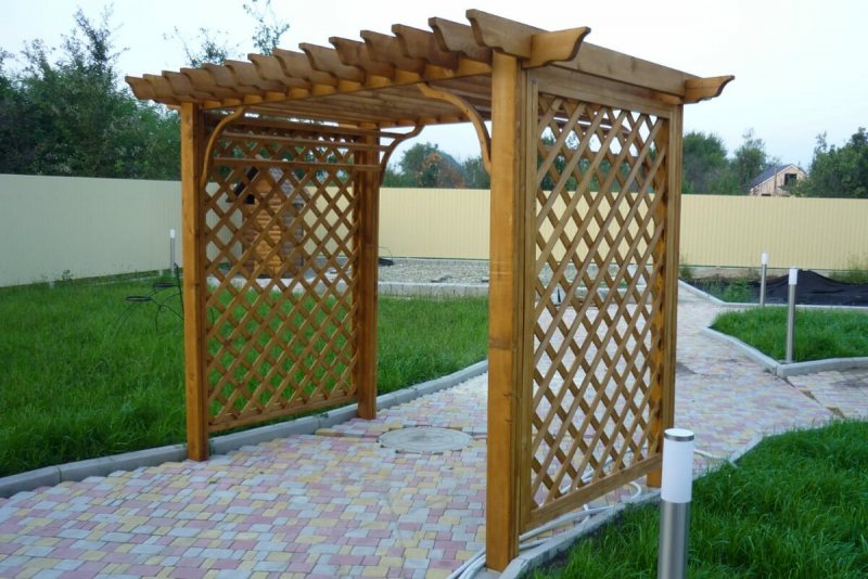 Пергола деревянная
