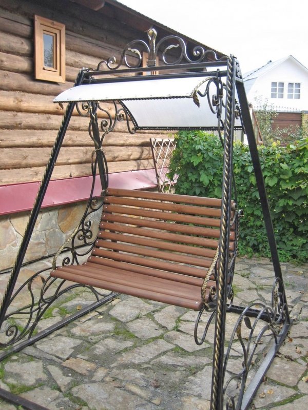 Кованые качели