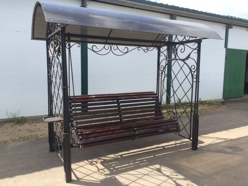 Кованые детские кровати качели