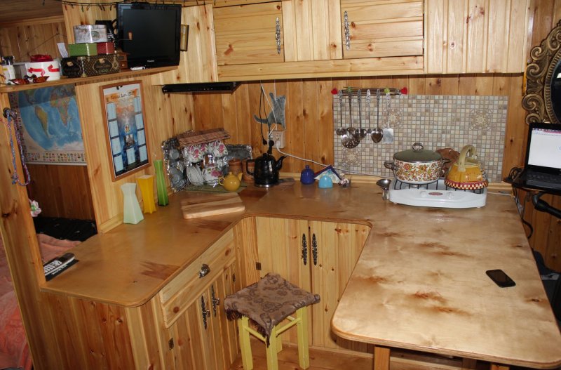 Самодельная кухня на даче