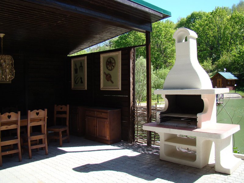 Плитка для мангальной зоны
