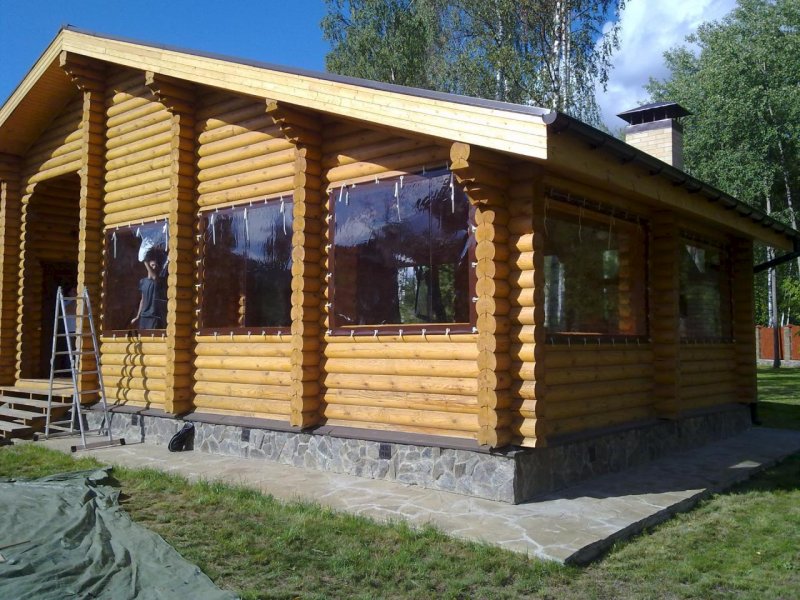 Мягкое стекло для беседок в Леруа