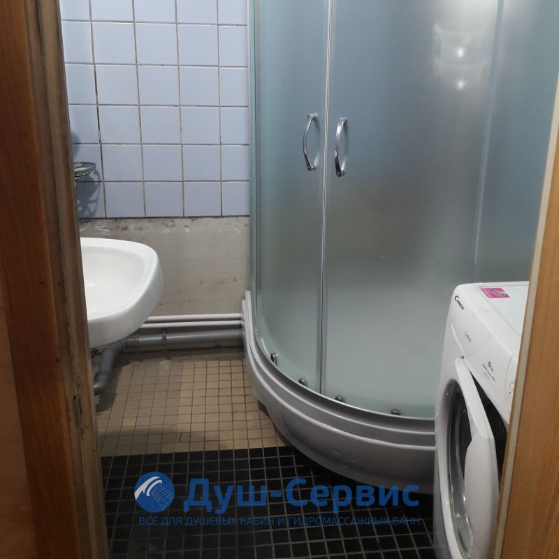 Душевая в маленькой комнате