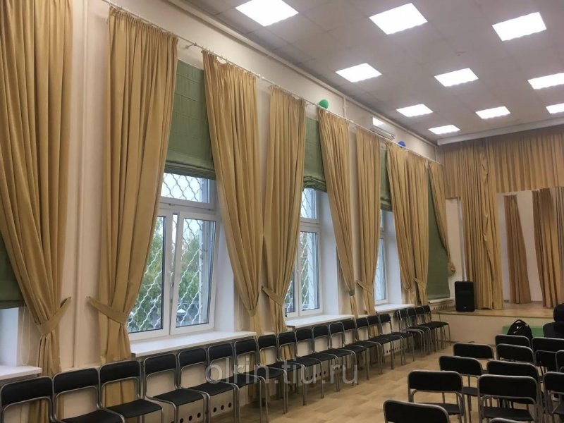 Шторы в актовый зал