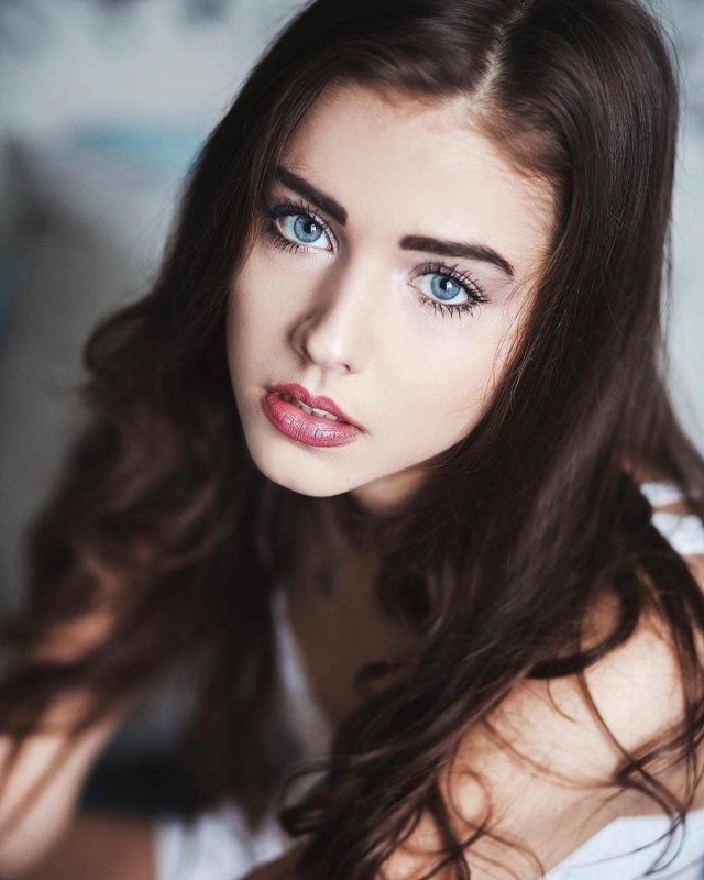 Jovana Rikalo модель