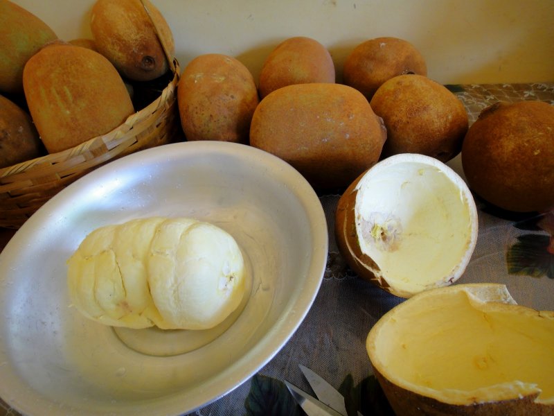 Купуасу фрукт