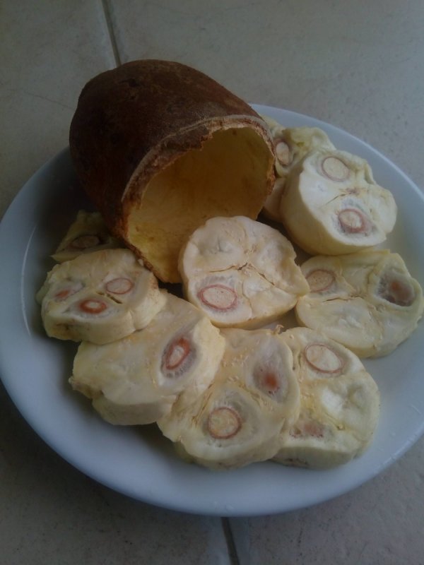 Бразильский купуасу