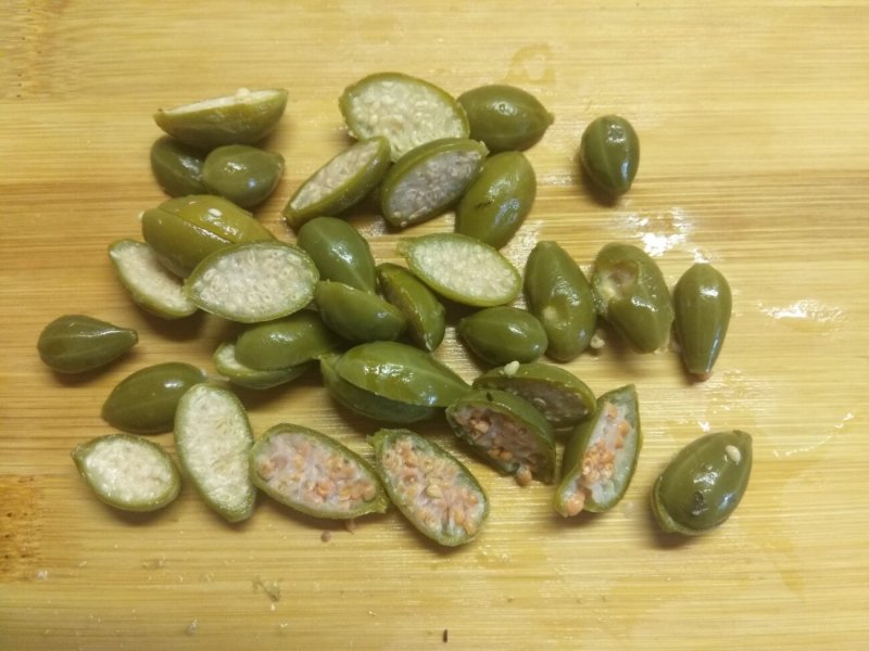 Корнишоны,каперсы Пикули