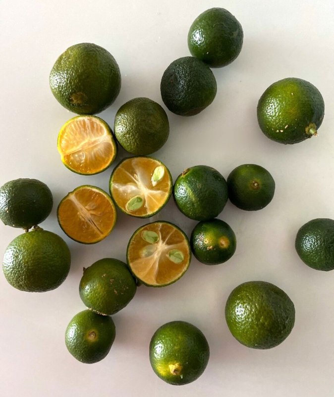 Finger Lime бутоны