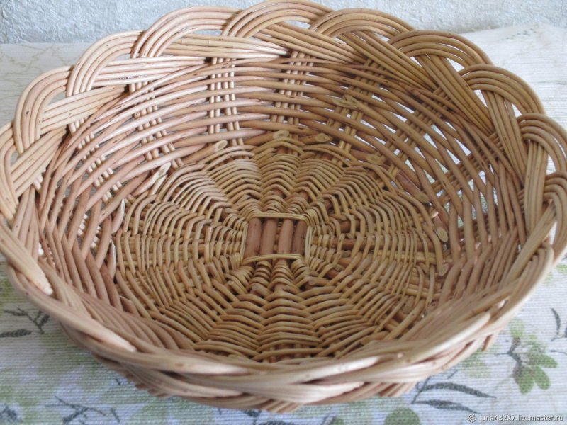 Корзинки плетеные из лозы