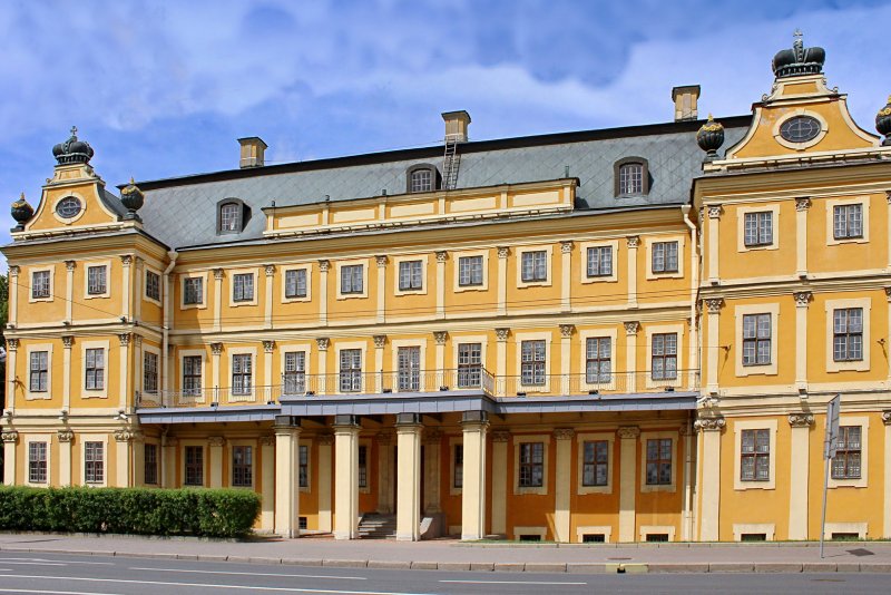 Эрмитаж дворец Меншикова