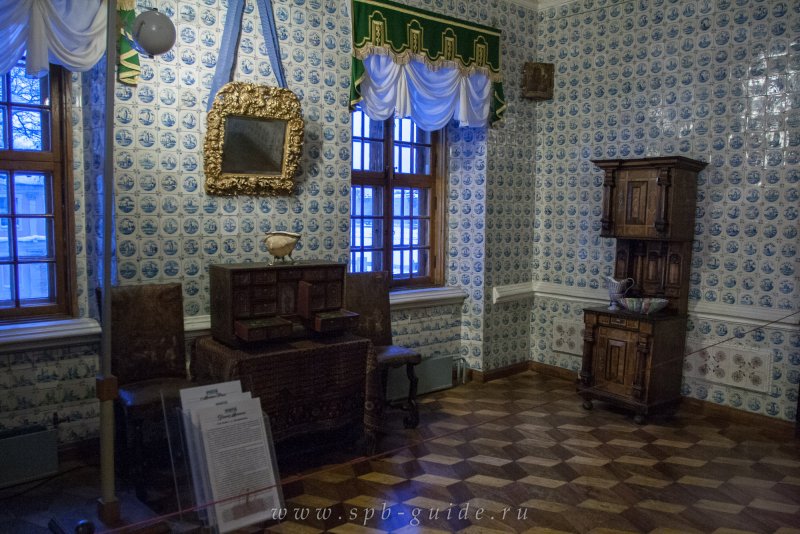 Дворец Меньшикова Санкт-Петербург ночью