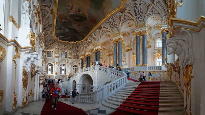 Эрмитаж парадная лестница Эрмитажа