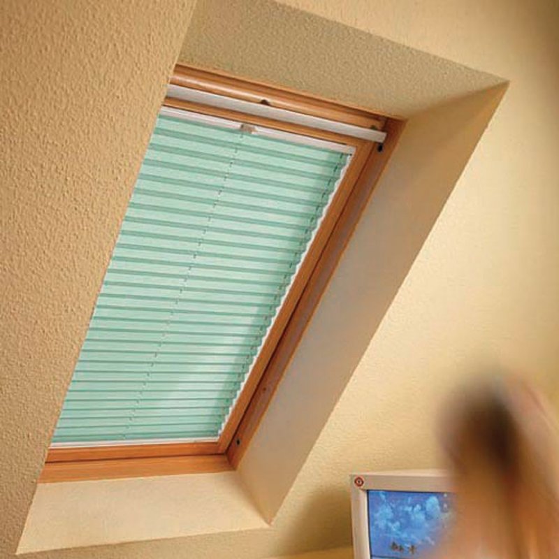 Шторы для мансардных окон Velux