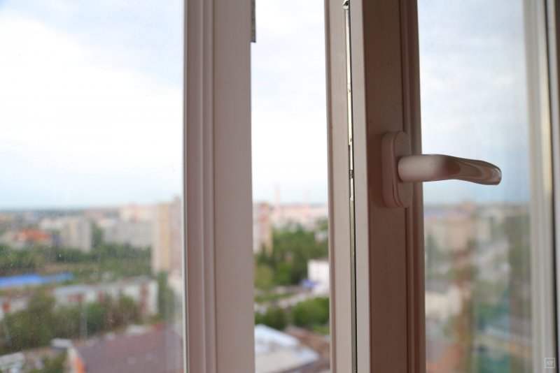 Открытое окно в больнице