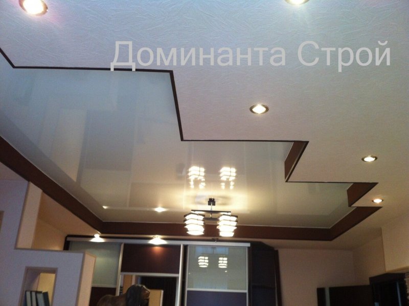 Потолок из гипсокартона с подсветкой