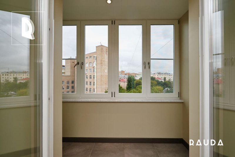 Штульповая дверь Rehau