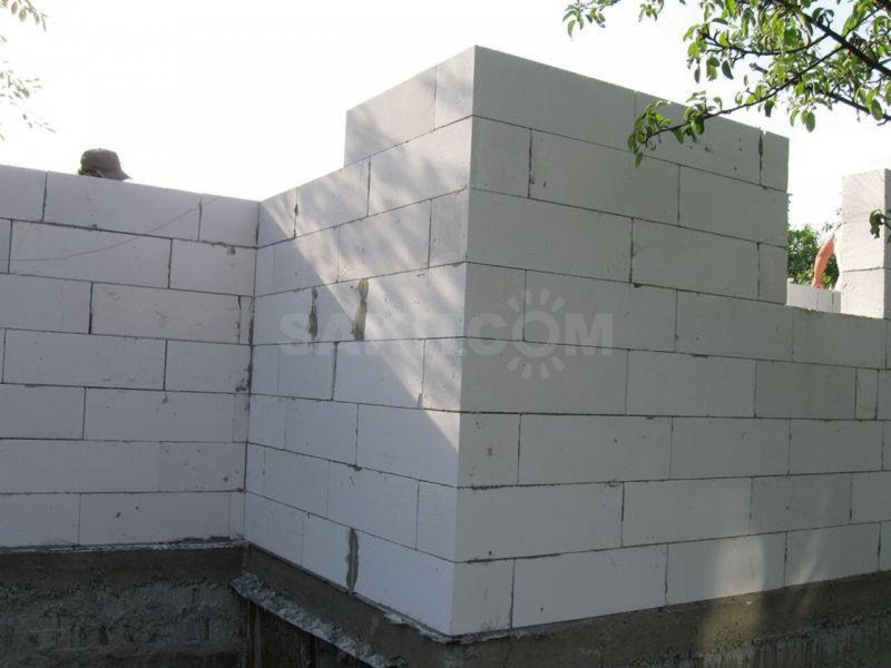 Тонкошовная кладка газобетона